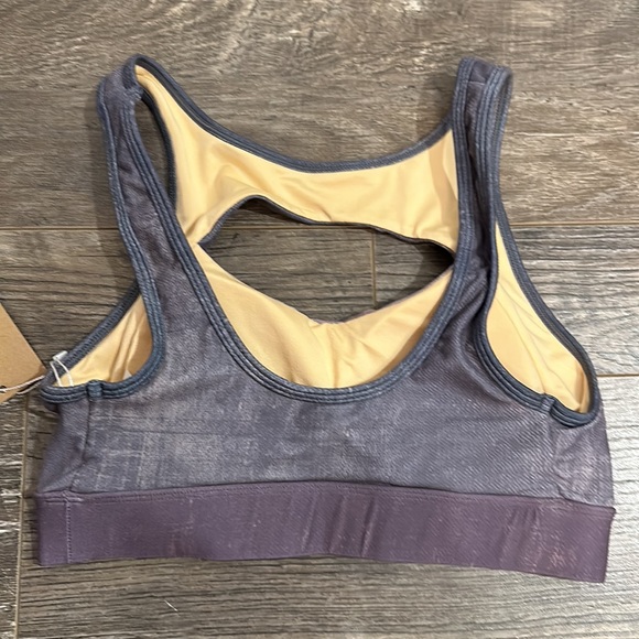Niyama Sol Peek a Boo Sports Bra XS/S Lavender Latte NWT - Picture 4 of 6